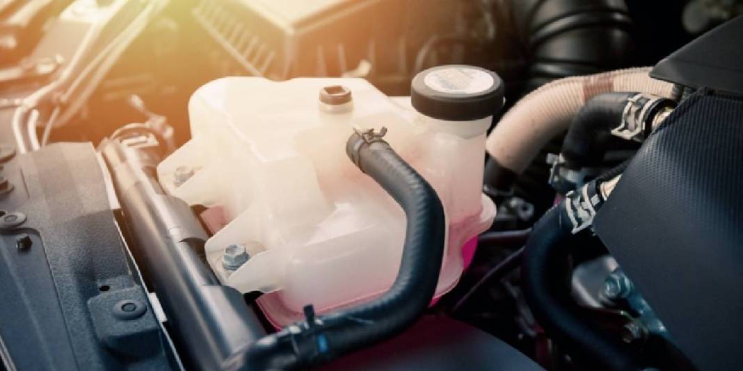 Ustalar bu noktaya dikkat çekiyor! Araç bakımının kritik adımı: Atlayan 200.000 TL zararla karşılaşabilir 4